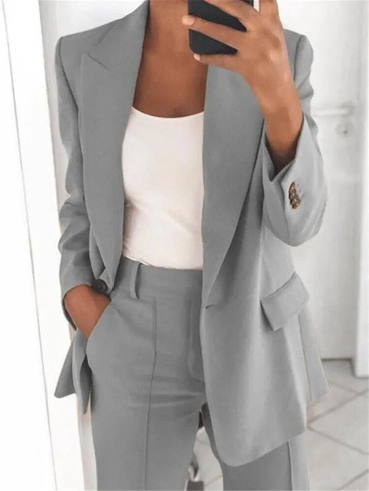 Sophia | Women's suit