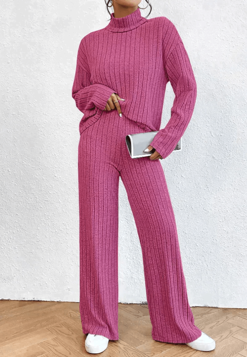 Arica | Knitted trousers and turtleneck